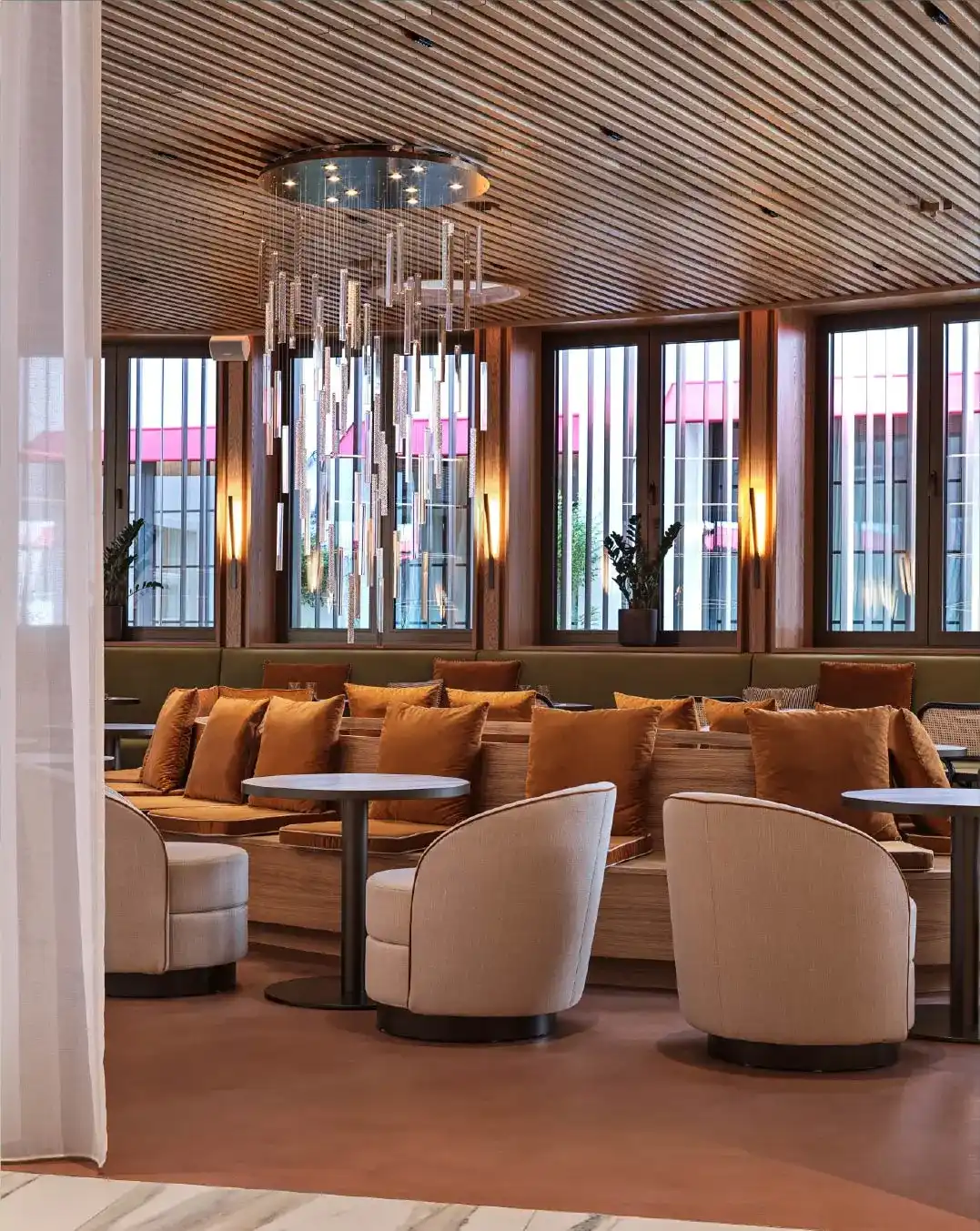 The Julius Prague maximizes revenue through parking and direct bookings Website body Image 5 1076 x 1352-50 (1)