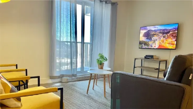 L’UNI Appart-Hôtel Website body image 3 736x414-100