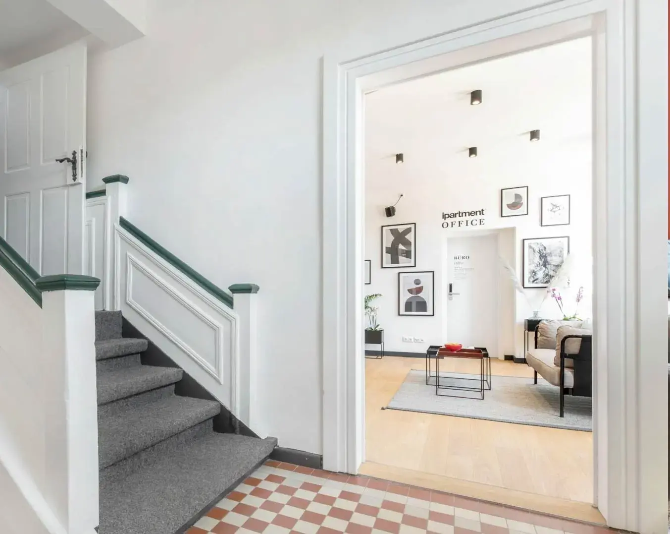 ipartment Website body Image 1 1076 x 1352-50