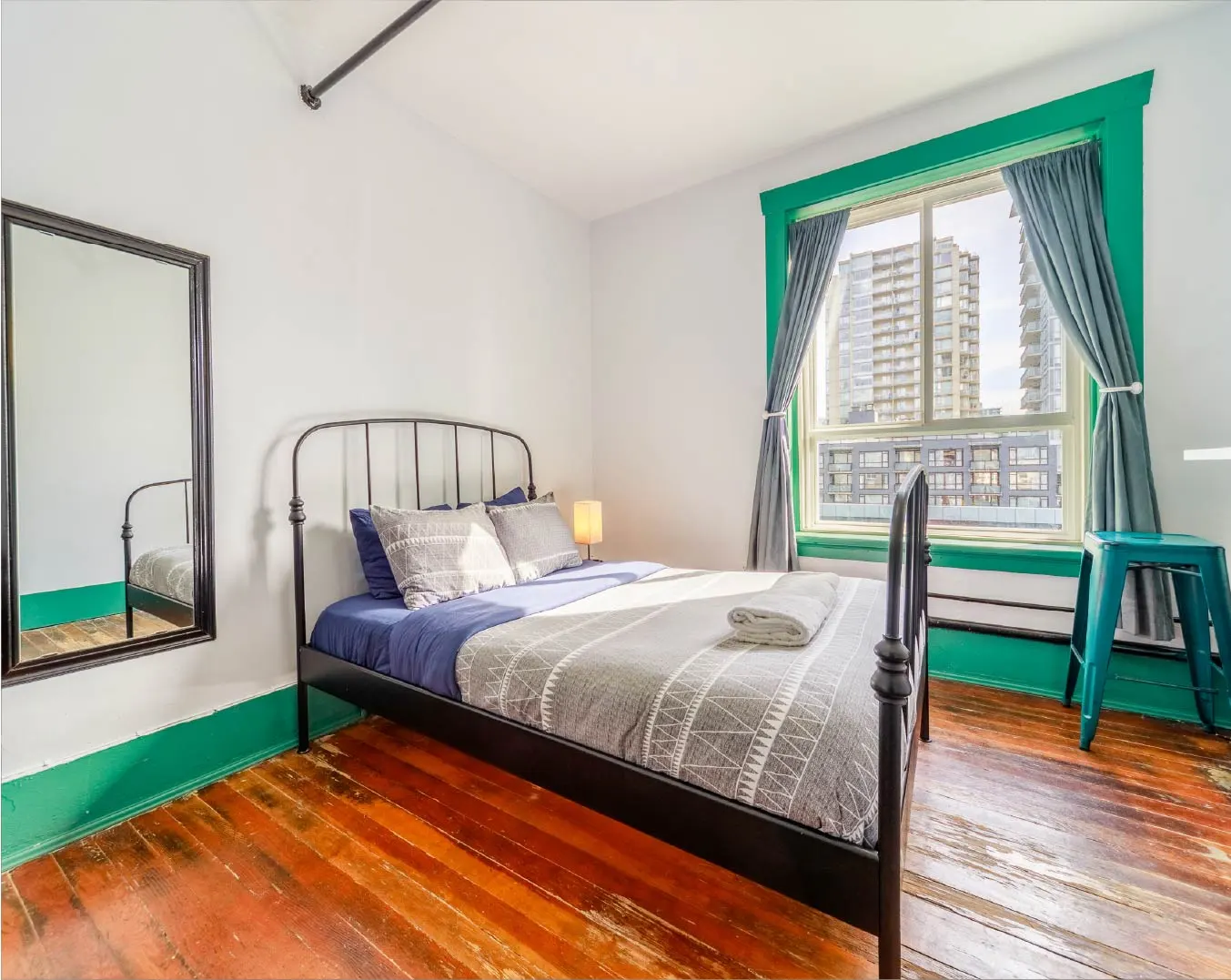 Samesun truly shines after embracing modern hostel management Website body Image 1 1076 x 1352-50