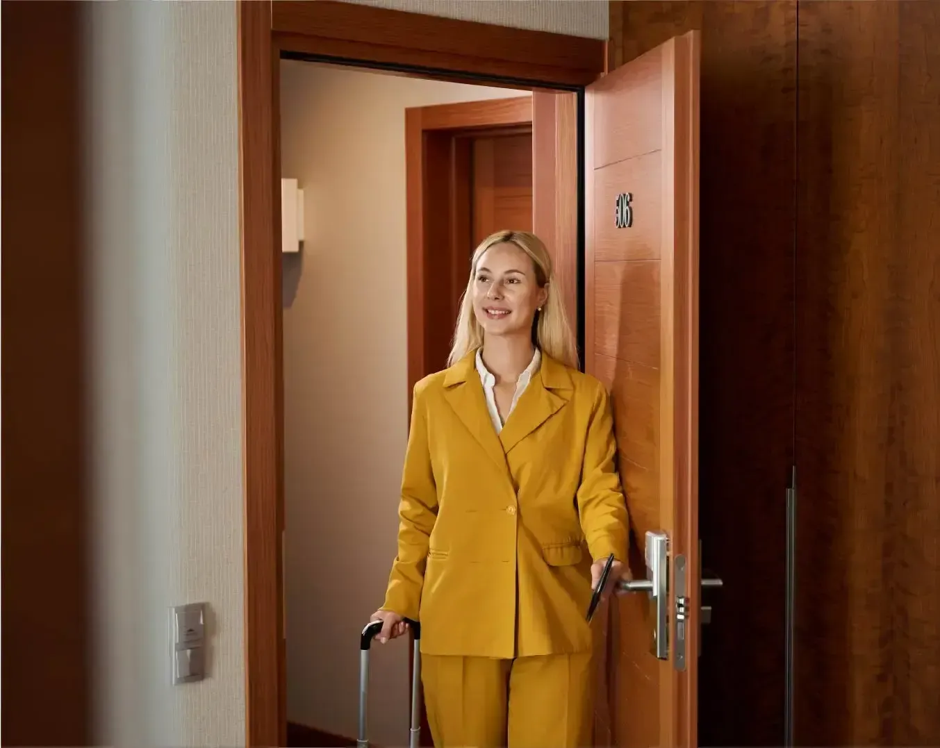 What are rack rates in hotels