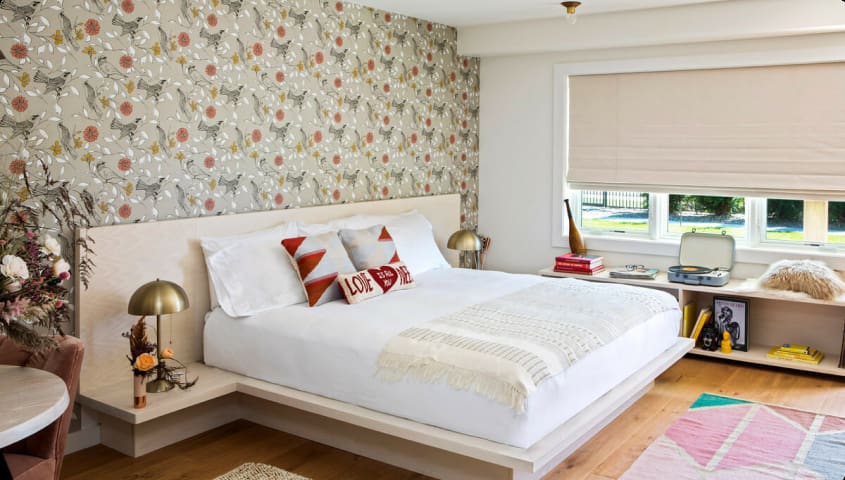 Hotel Dylan King Room
