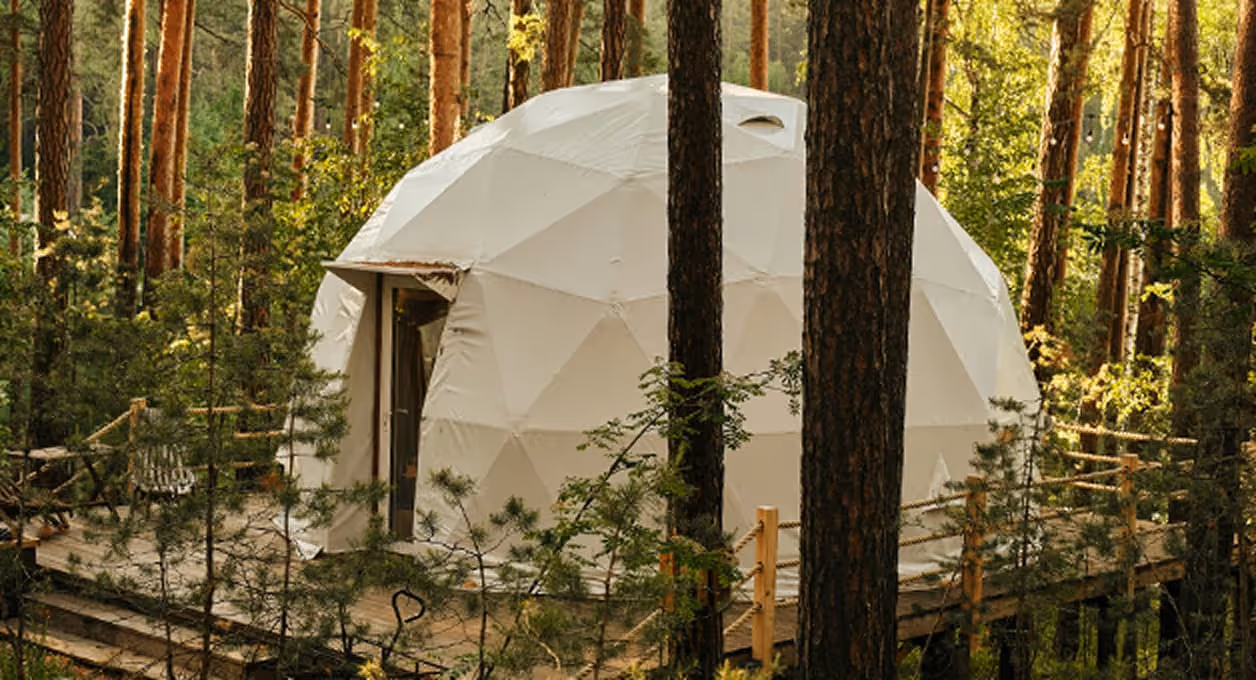 Outdoor-Accommodation.avif