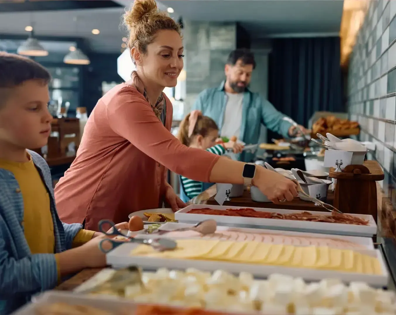Diferencias entre desayuno buffet y a la carta