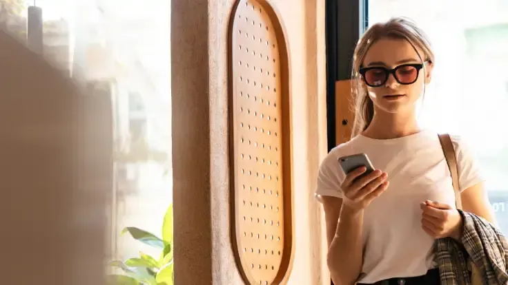 What are hotel reviews