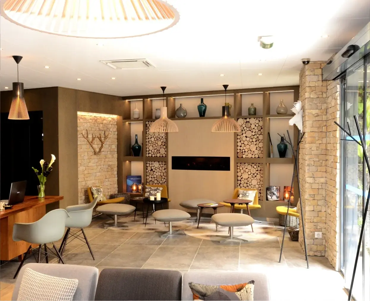 Hero - 1245x1014-80-1