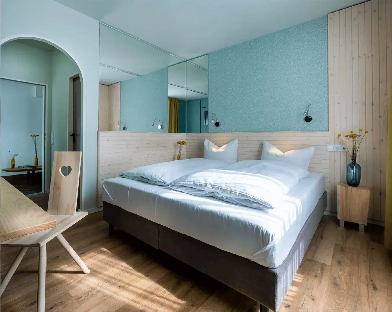 Inside Fettehenne Hotels Website body Image 4 1076 x 1352-50