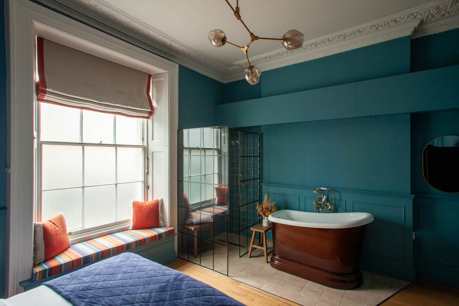 hotel-room-teal.jpg