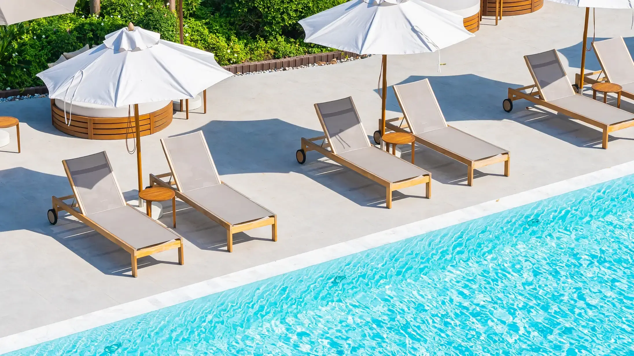 What is a full-service hotel