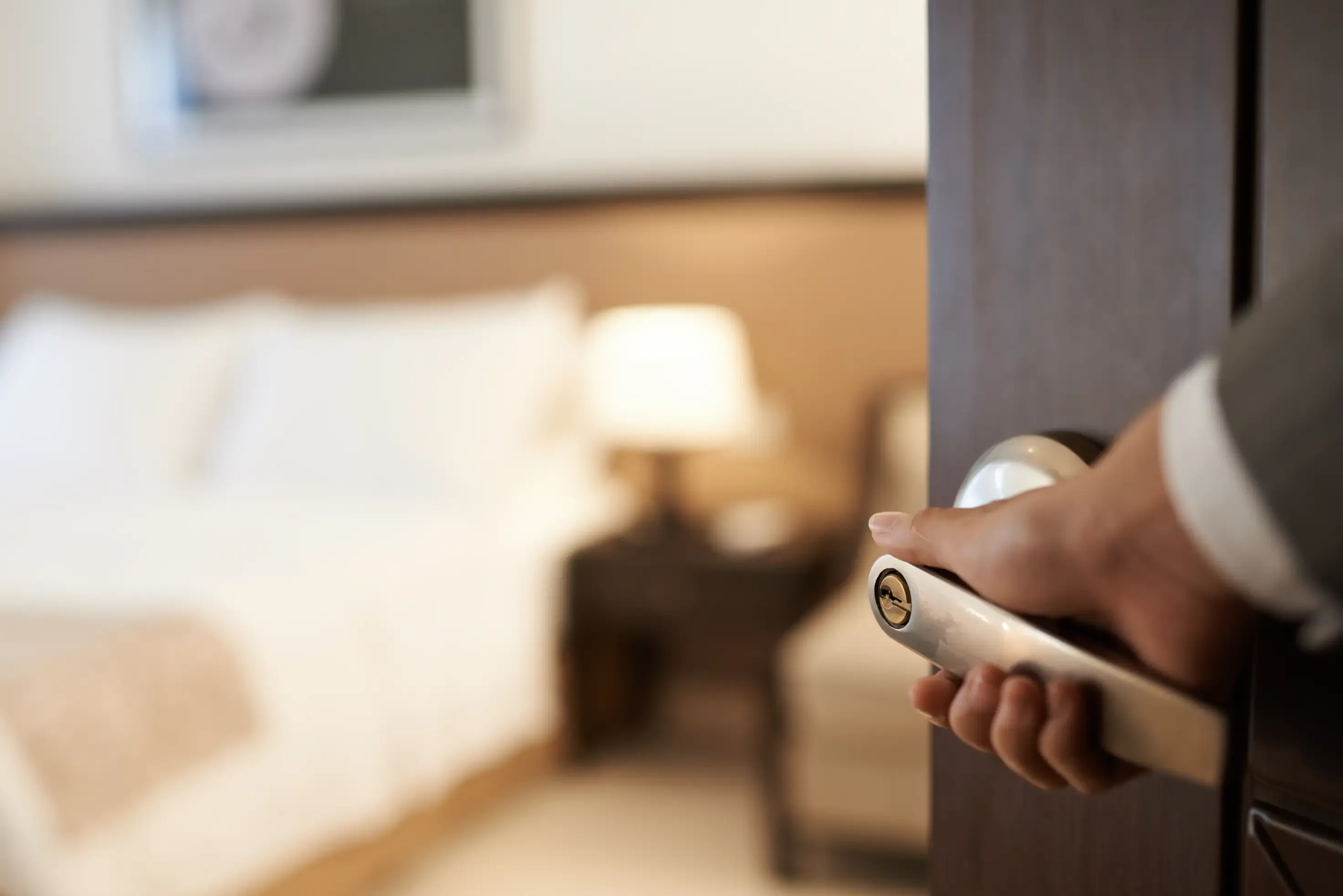 What is the average hotel room size