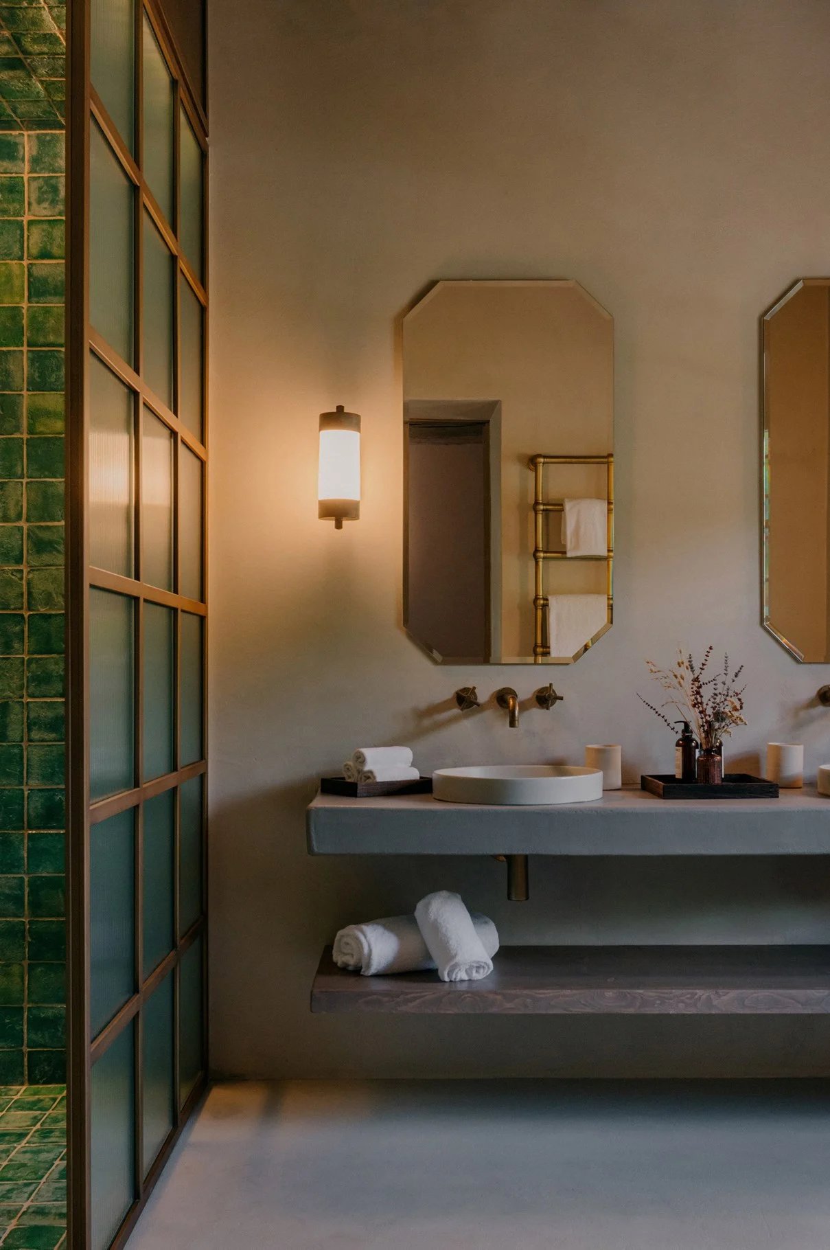 1259-vocabolo-moscatelli-guestroom-bath-interior-design