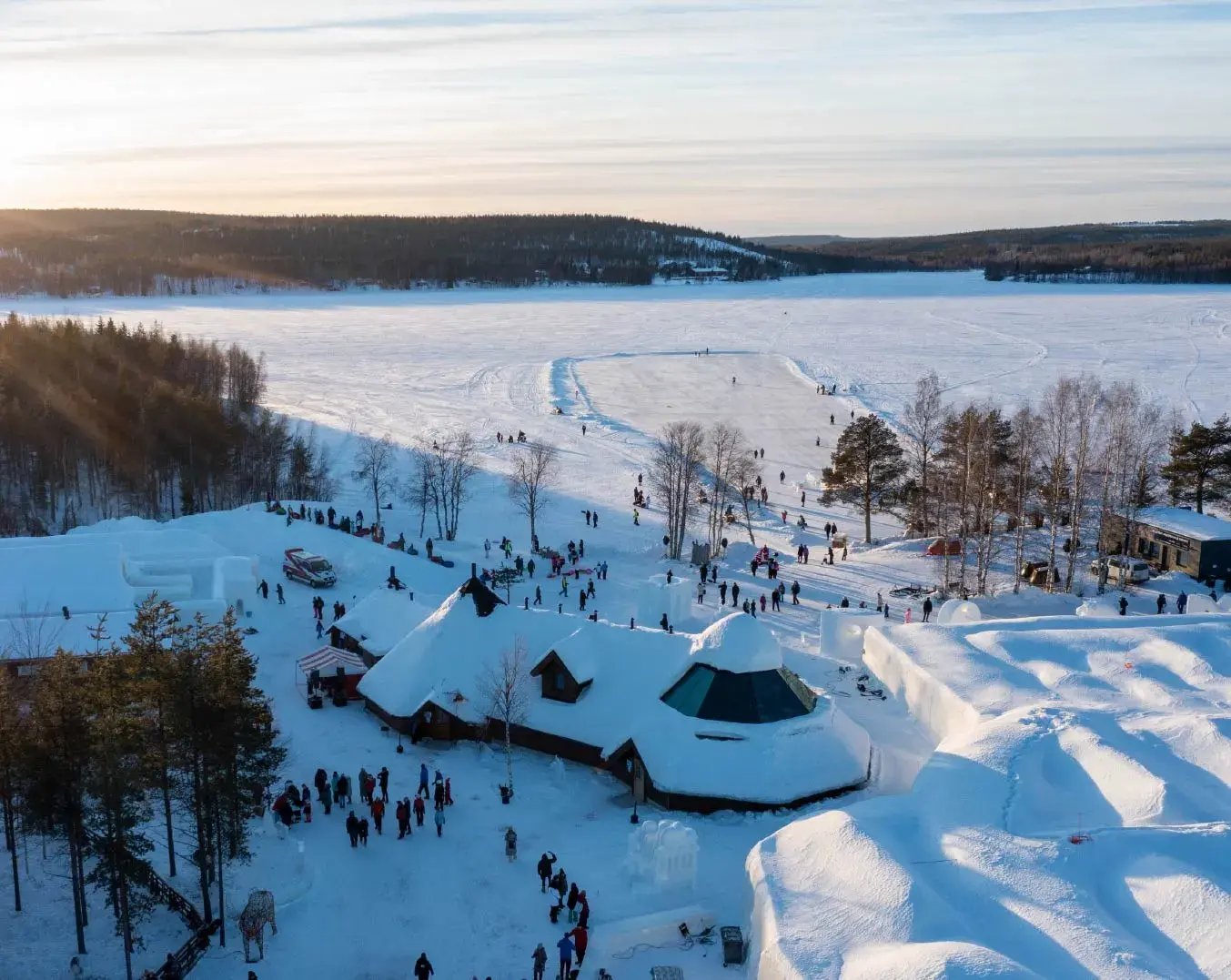 Arctic SnowHotel & Glass Igloos Website body Image 41076 x 1352-50 