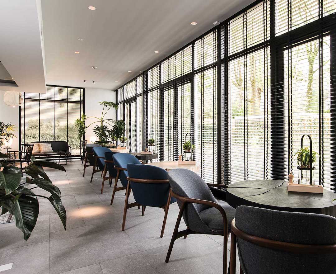 Group dining room