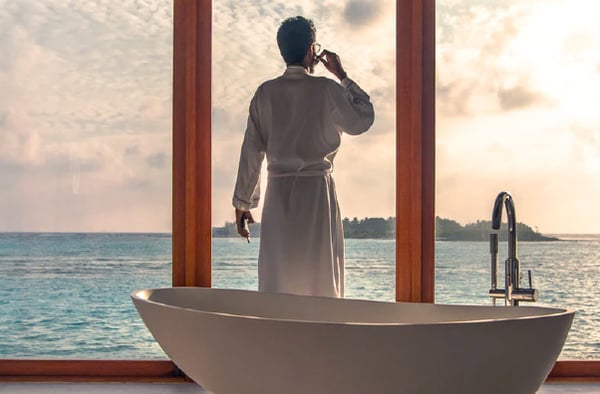 How to nail hotel upselling and boost ancillary revenue hero image