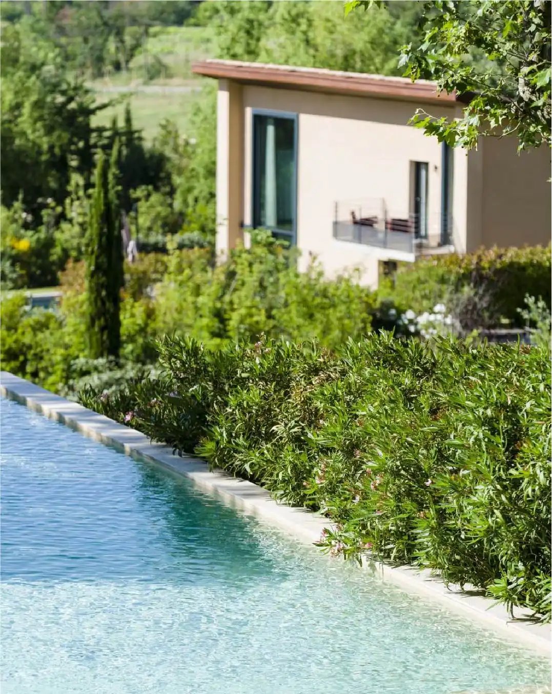 Les Lodges Sainte Victoire Portrait body image - 1076x1352 copy-50 
