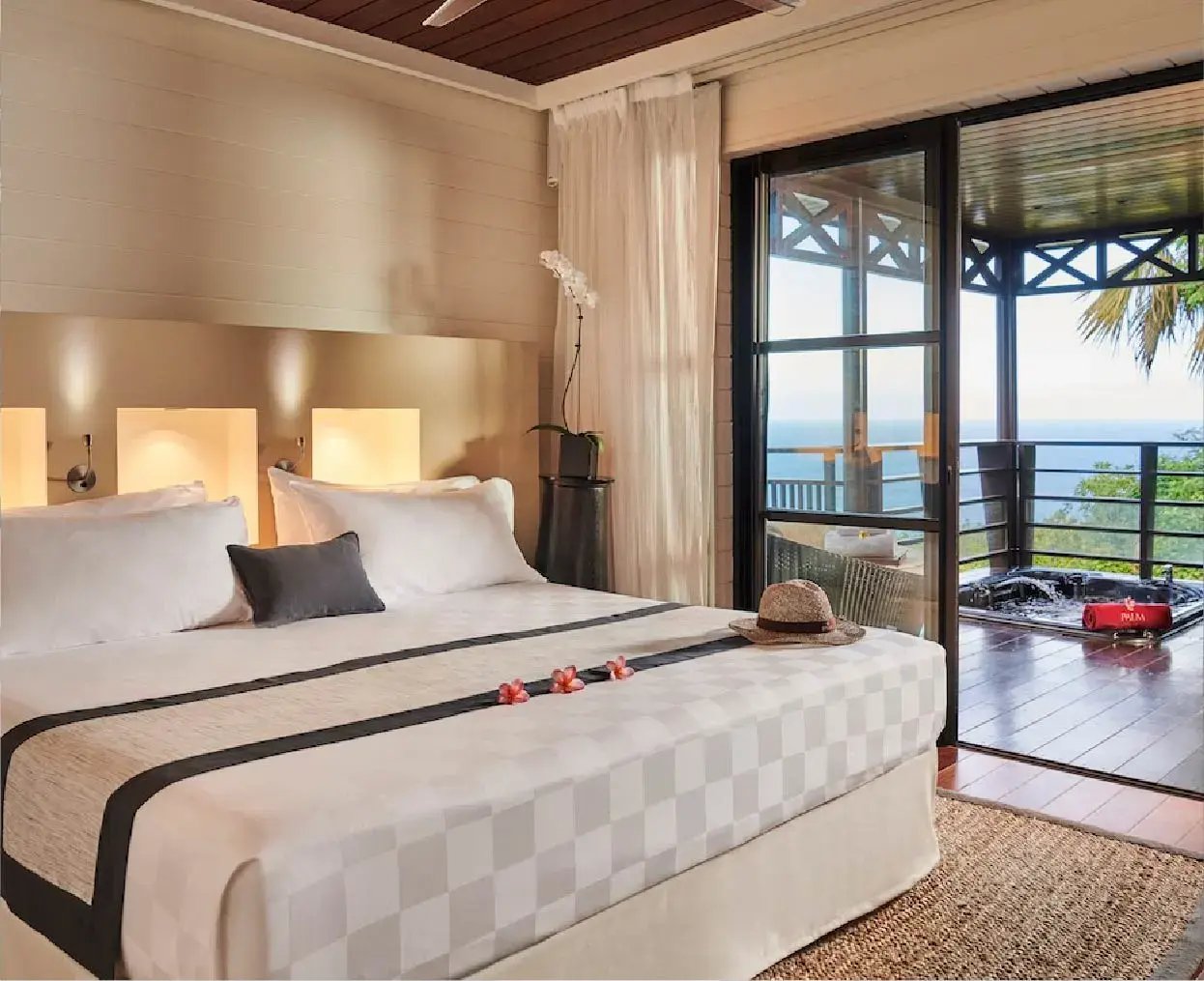 PALM Hotel  Spa Hero - 1245x1014-50