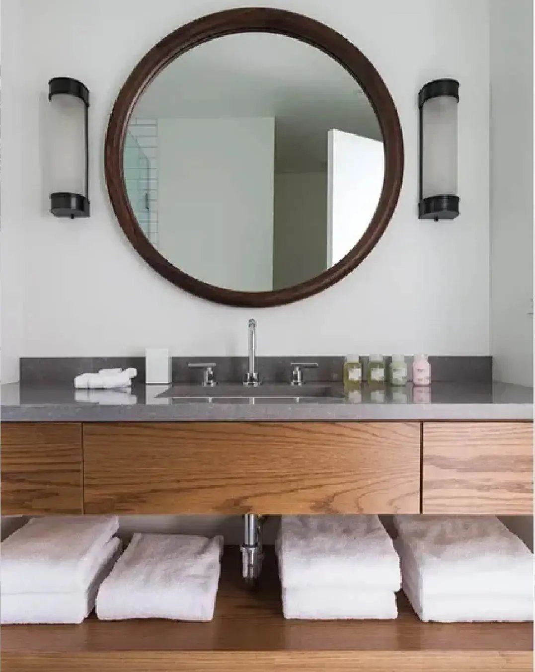 ROOST Apartment Hotel Website body Image 4 1076 x 1352-50 