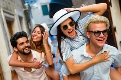 De 10 beste loyaliteitsprogramma's van hotels en hoe je je eigen programma opzet thumbnail