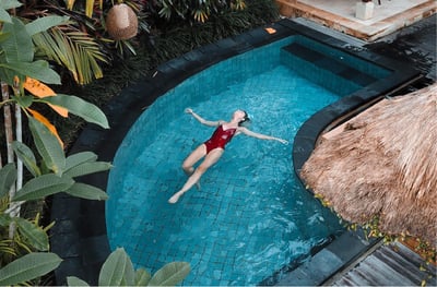 ¿Cuánto tiempo se puede vivir en un hotel y cuál es la estancia mínima? thumbnail