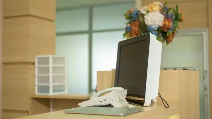 Pourquoi y a-t-il de plus en plus d'hôtels sans personnel