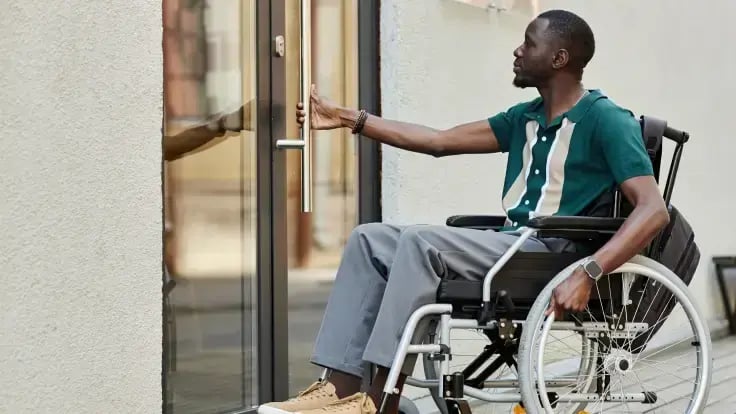 Was ist ein barrierefreies Hotelzimmer