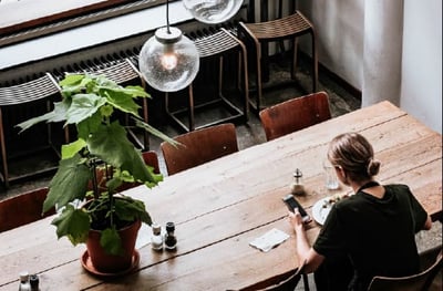 What different ways to pay must your hotel payment solution offer? thumbnail