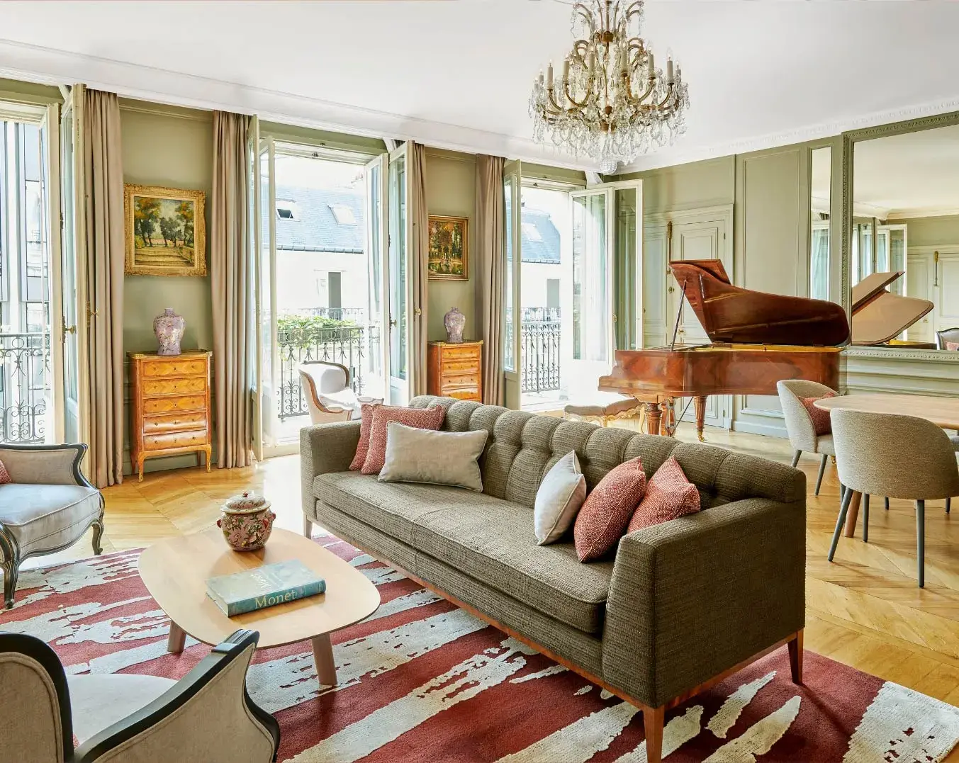 Hotel Lancaster achieves an impressive digital makeover with Mews  Website body Image 2 1352 x 1076-50