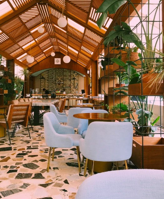 Restaurant greenhouse